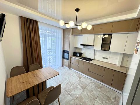 квартира за адресою Олександра Довженка вул., 37