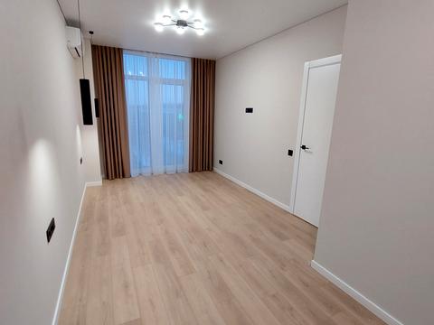 квартира за адресою Каштанова вул., (Будинок)