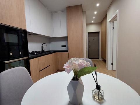 квартира за адресою Каштанова вул., (Будинок)