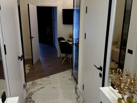 квартира за адресою Полуничний пров., 24б