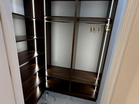 квартира за адресою Полуничний пров., 24б