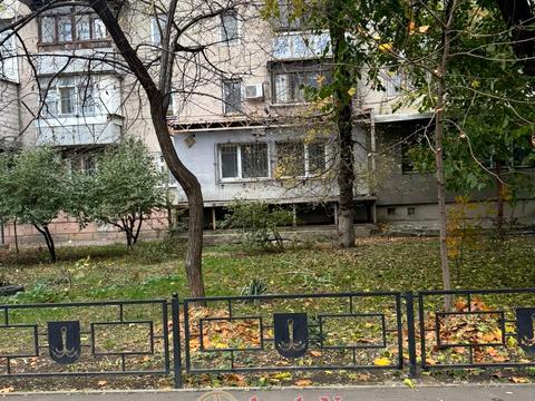 комерційна за адресою Святослава Ріхтера вул. (Щорса), 131