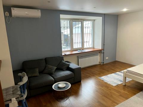 квартира за адресою Київ, Мечникова вул. (Кловський), 18