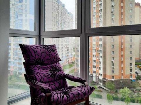 квартира за адресою Київ, Драгоманова вул., 2