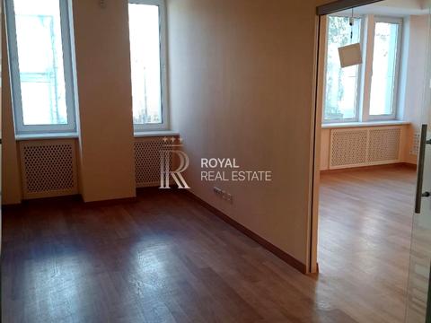 комерційна за адресою Київ, Лєскова вул., 6