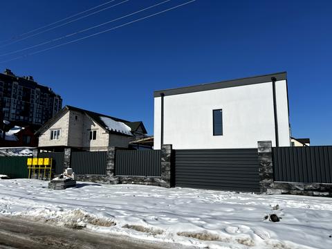 будинок за адресою Михайла Булгакова вул., 12