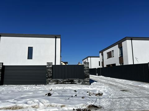 будинок за адресою Михайла Булгакова вул., 12