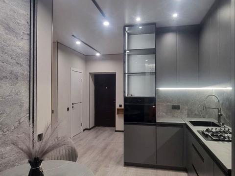 квартира за адресою Мартинова просп., (вул. Щаслива, 67)