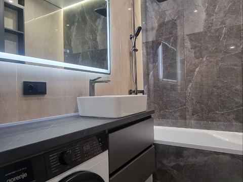 квартира за адресою Мартинова просп., (вул. Щаслива, 67)