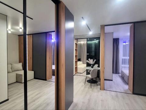 квартира за адресою Мартинова просп., (вул. Щаслива, 67)