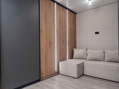 квартира за адресою Мартинова просп., (вул. Щаслива, 67)