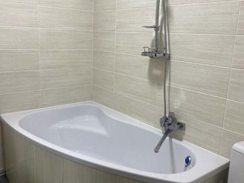 квартира за адресою Сімейна вул., 4