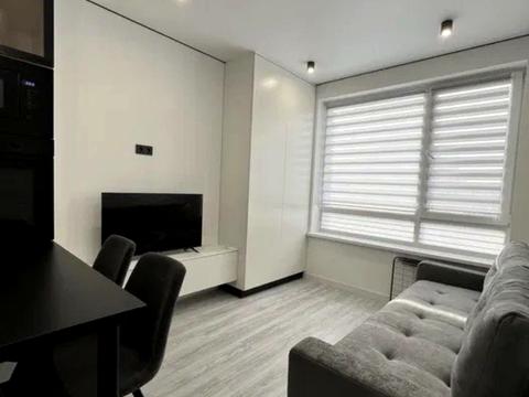 квартира за адресою Голосіївський просп. (40-річчя Жовтня), 17