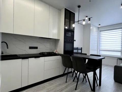 квартира за адресою Голосіївський просп. (40-річчя Жовтня), 17