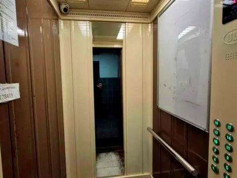 квартира за адресою Дніпровська набережна вул., 7