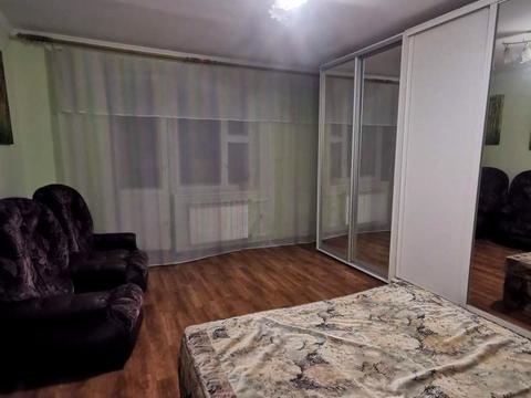 квартира за адресою Дніпровська набережна вул., 7