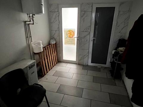 коммерческая по адресу Новокрымская ул., 43