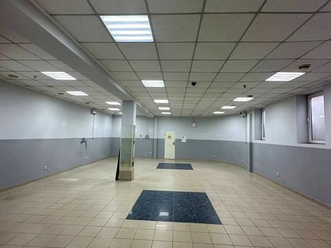 комерційна за адресою Галицька вул., 22а