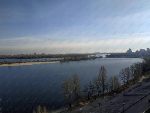 квартира за адресою Володимира Івасюка просп. (Героїв Сталінграду), 20-А