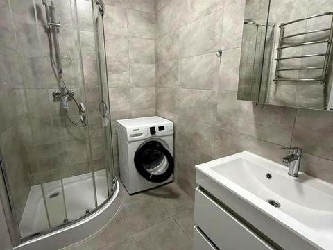 квартира за адресою Київ, Каховська вул., 62