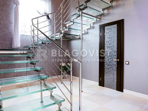 будинок за адресою Футбольна, 4