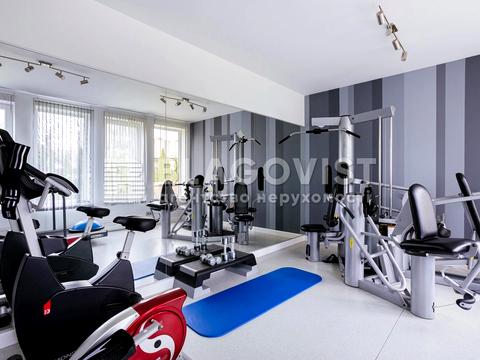 будинок за адресою Футбольна, 4