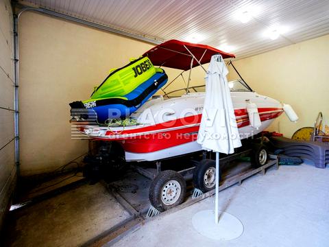 будинок за адресою Футбольна, 4