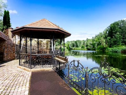 будинок за адресою Футбольна, 4