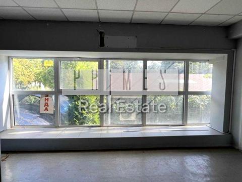 комерційна за адресою Київ, Тулузи вул., 3-Б