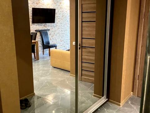 квартира за адресою Зарічна вул., 4