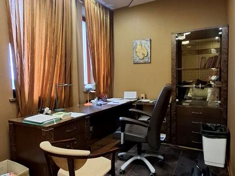 квартира за адресою Отакара Яроша пров., 16б