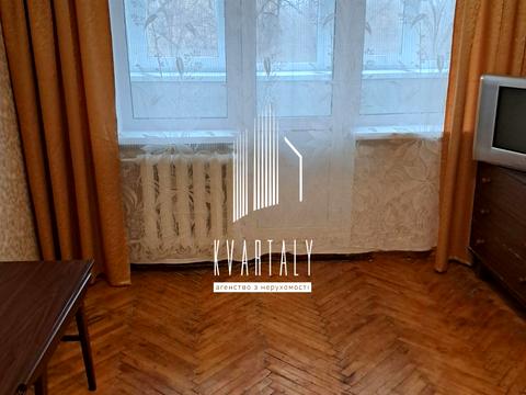 квартира за адресою Київ, Ушинського вул., 18