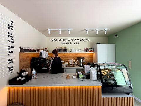 коммерческая по адресу Мукачевская ул., 4/7