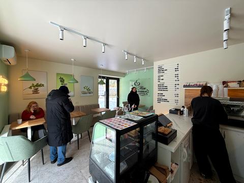 коммерческая по адресу Мукачевская ул., 4/7