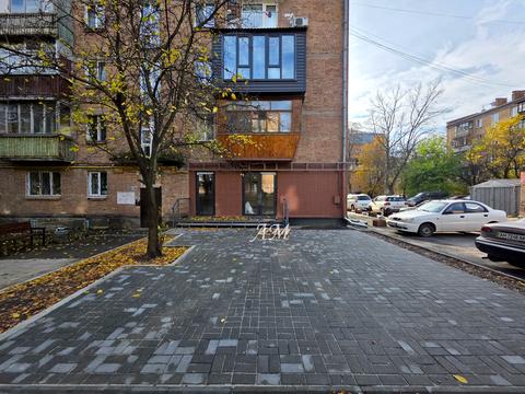 коммерческая по адресу Мукачевская ул., 4/7