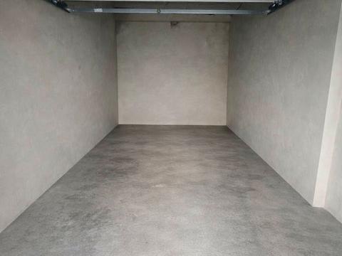 паркомісце за адресою Олександра Довженка вул., 37