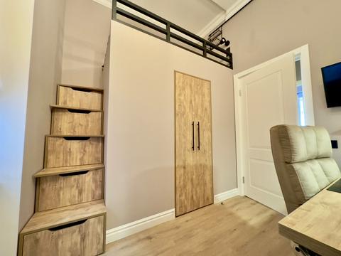 квартира по адресу Скальная ул., 1