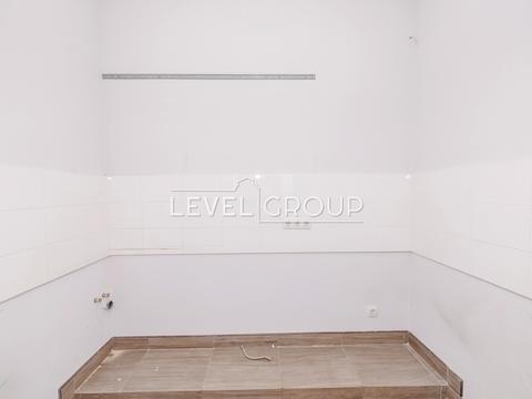 комерційна за адресою Полтавська вул., 10