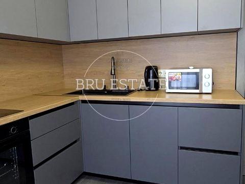 квартира за адресою Стеценка вул., 75-Р