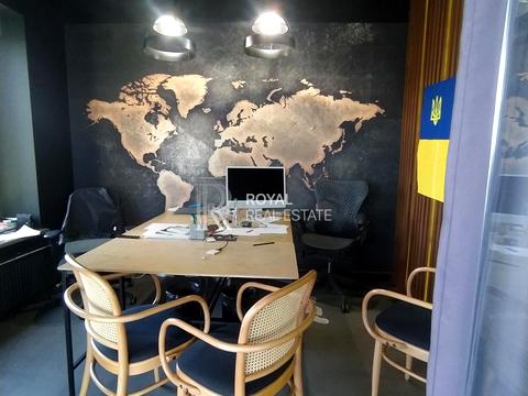 комерційна за адресою Київ, Володимирська вул., 17/52А