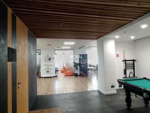 комерційна за адресою Київ, Володимирська вул., 17/52А