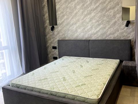 квартира за адресою Михайла Максимовича вул. (Онуфрія Трутенка), 28-Е