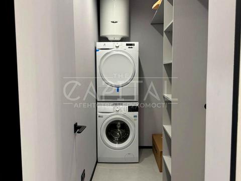 квартира за адресою Салютна вул., (Будинок 02301-02303)