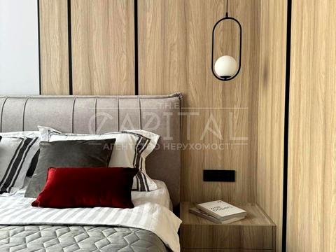 квартира за адресою Салютна вул., (Будинок 02301-02303)