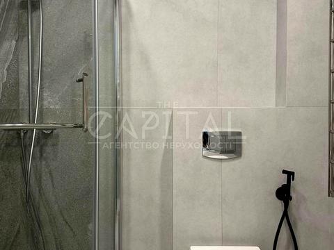 квартира за адресою Салютна вул., (Будинок 02301-02303)