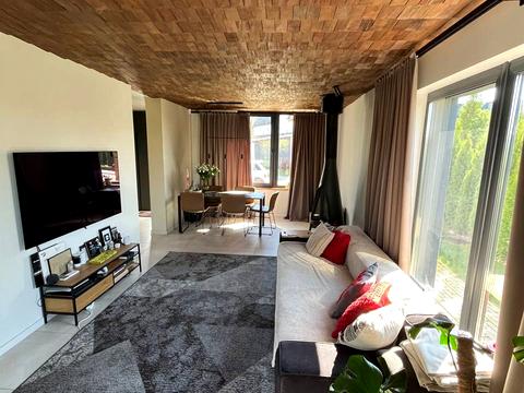 будинок за адресою с. Білогородка, Генріха Вишневського