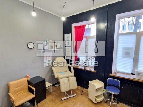 комерційна за адресою Київ, Волоська вул., 11