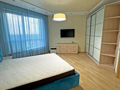 квартира за адресою Зарічна вул., 1-В