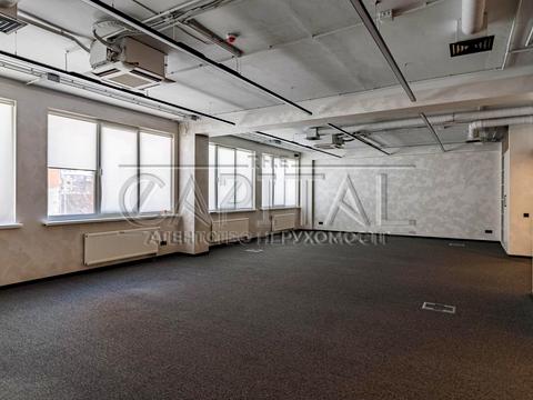 коммерческая по адресу Златоустовская ул., 3