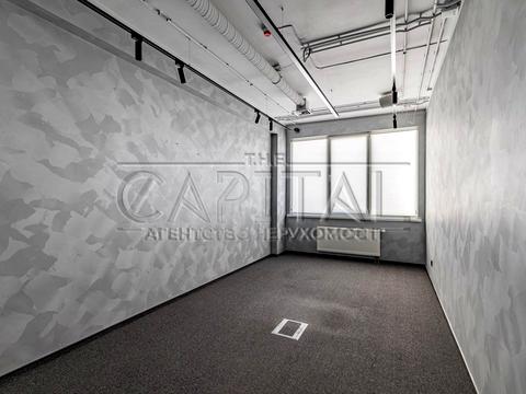 коммерческая по адресу Златоустовская ул., 3